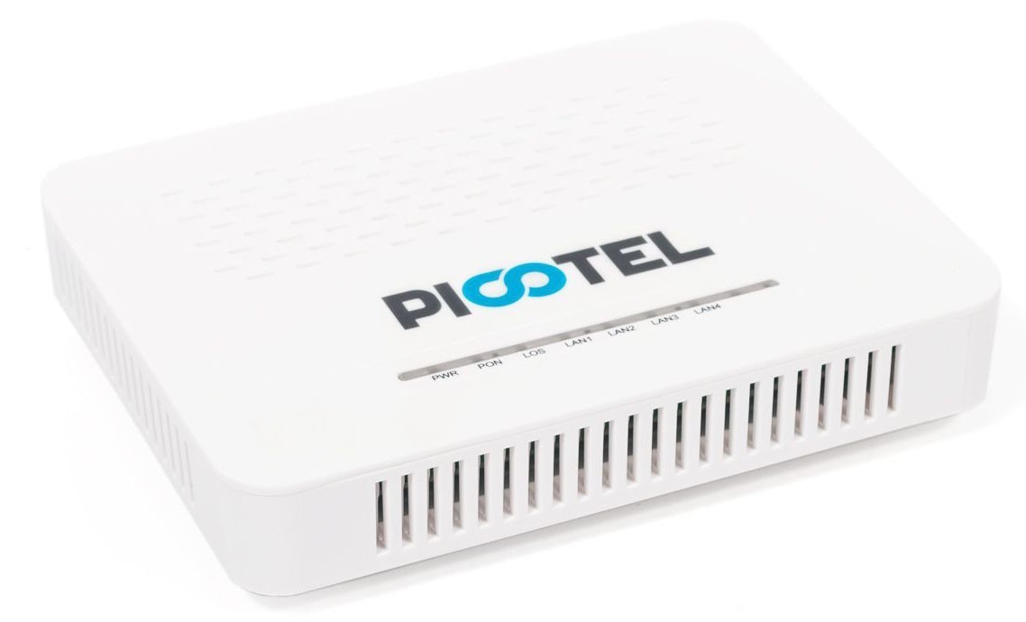 Абонентський термінал Picotel PU-E840 EPON, 1xSC/UPC, 4x10/100/1000Base-T, 12V DC, RTL чiпсет